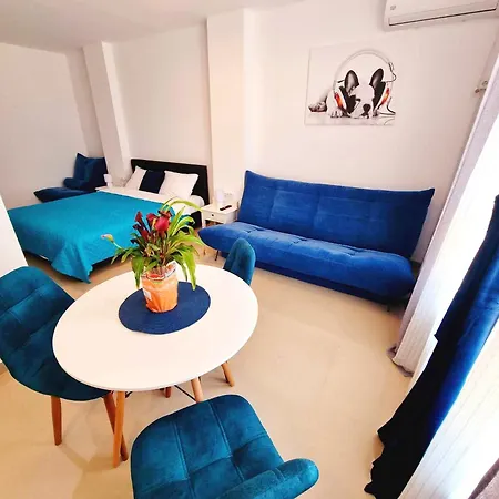 Efo On The Apartament *
