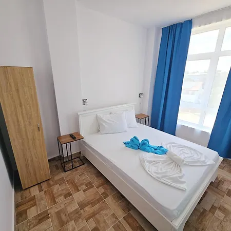 Efo On The Apartament *